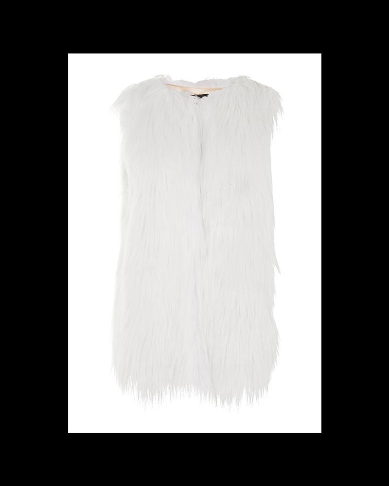 Anna Roufos Sosa features this Topshop gilet for the Noir Friday Deal of the Day.